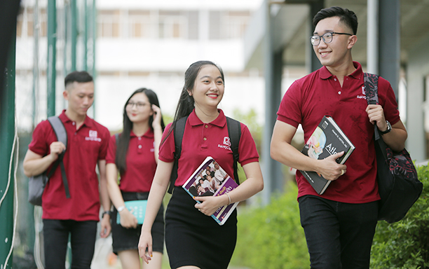 Viện Đào tạo Quốc tế Đại học Duy Tân liên kết với nhiều công ty phần mềm uy tín trong và ngoài nước, tạo điều kiện cho sinh viên có cơ hội thực tập và tìm kiếm việc làm